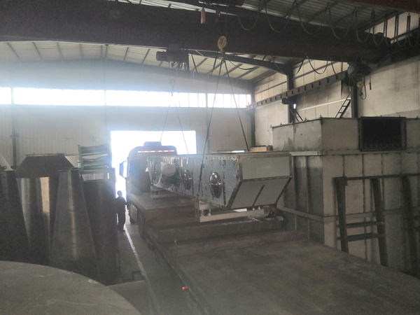 Vibrating fluidized bed dryer